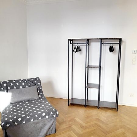 Neulerchenfelder City Apartment Вена Экстерьер фото