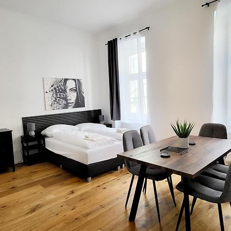 Neulerchenfelder City Apartment Вена Экстерьер фото